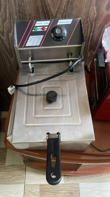 Electric Fryer for Clearence Sale 1