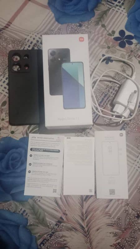 Redmi note 13 8/256 3