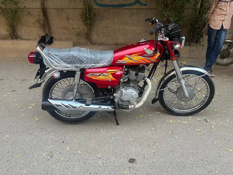 Honda CG 125 2021 8