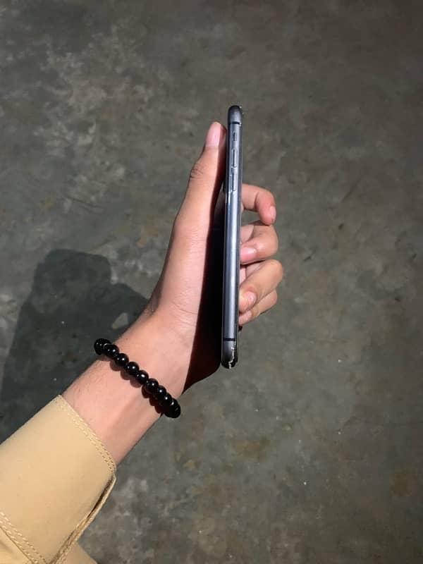 Iphone 11 non pta JV waterpack [Exchange possible with xsmax only] 3