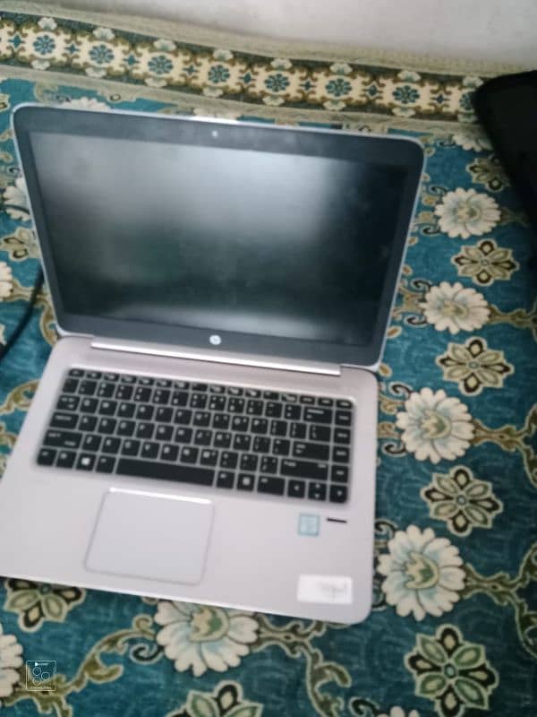 HP LAPTOP 3