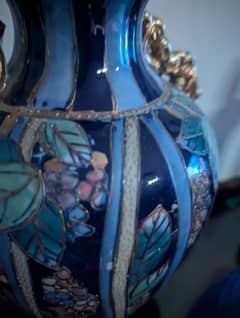 vase blue