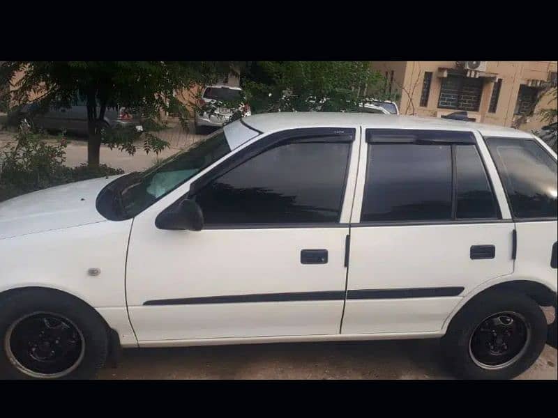 Suzuki Cultus euro 11 2012 18