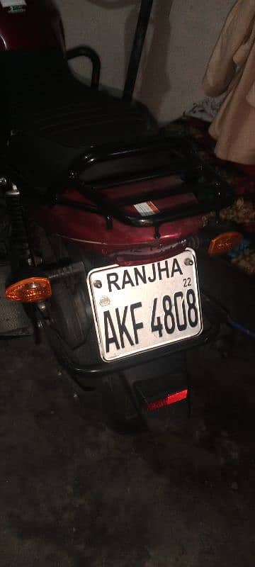 Suzuki gr 150 new bike h use nh hoe bilkul bhe saf and clean h 8