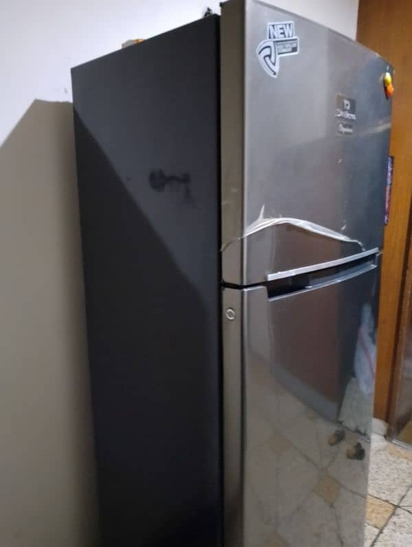 Dawlance inverter Fridge 100kg full size 8