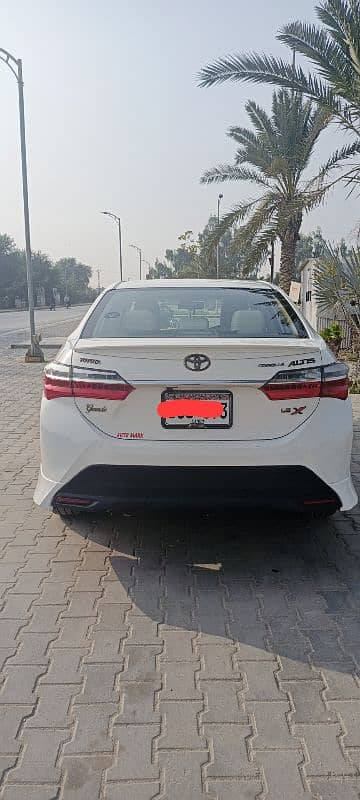 Toyota Altis Grande 2020 1