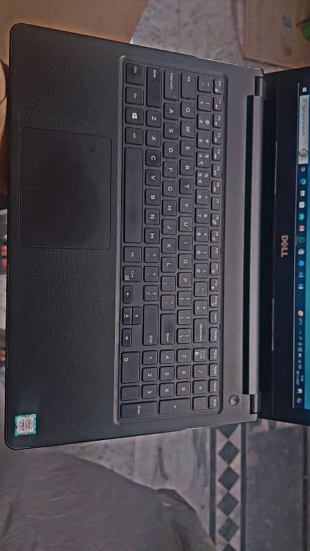 Dell laptop for sale lush condition 1