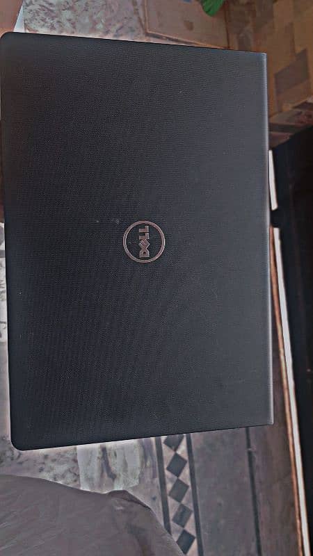 Dell laptop for sale lush condition 2