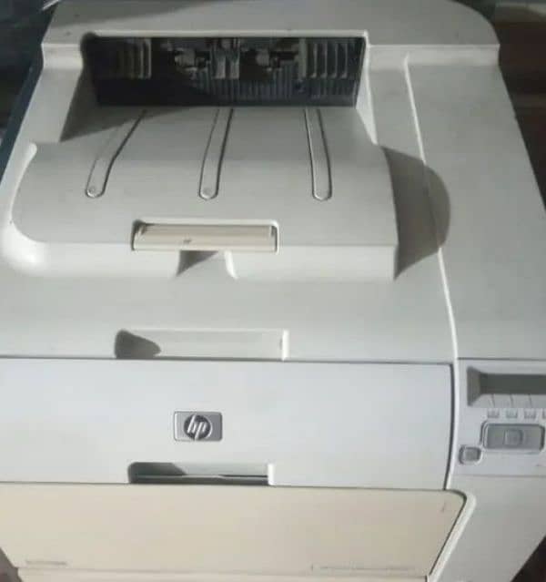 HP cp2025 colour printer 2