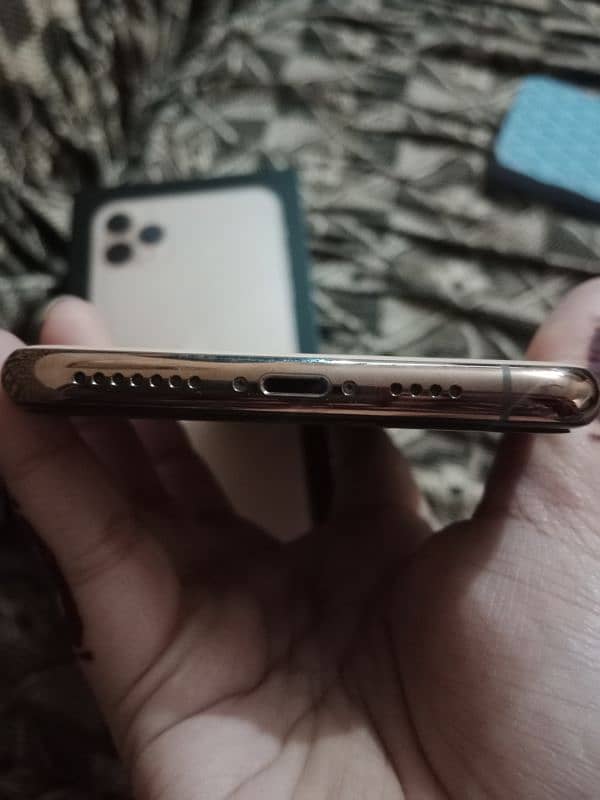 iphone 11 pro max Non-pta 4