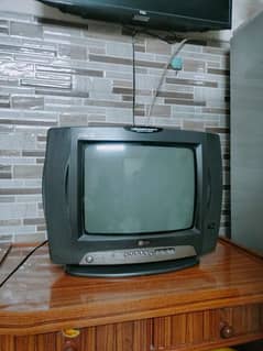 LG Color TV (14 Inches)