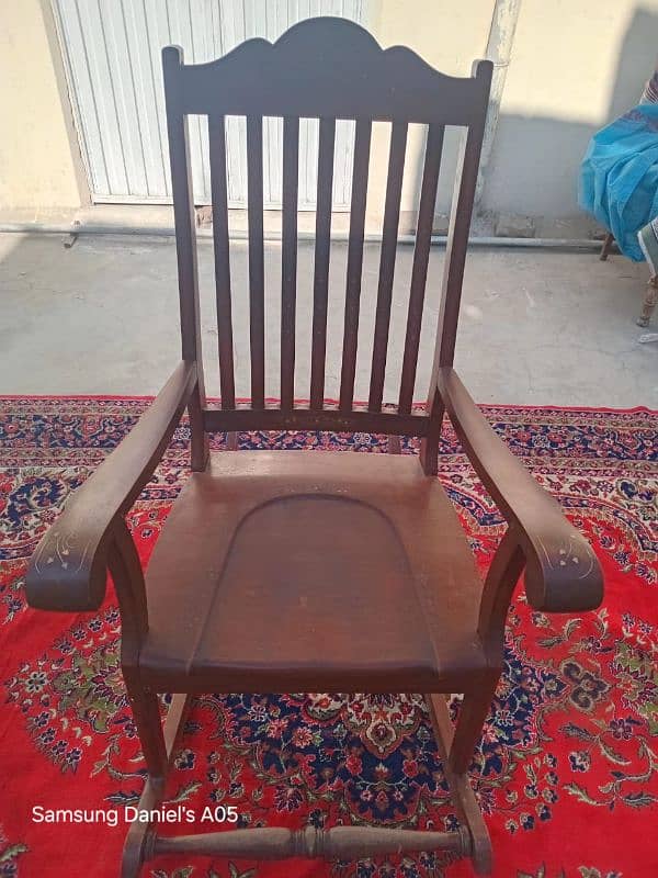 Rocking chair for sale/Recliner/Rocking Chair/Wooden chair 2