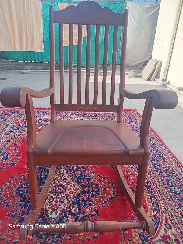 Rocking chair for sale/Recliner/Rocking Chair/Wooden chair 3