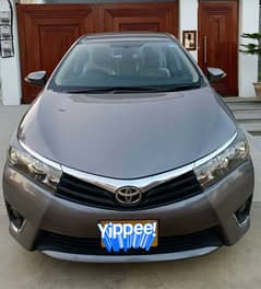 Toyota Corolla GLI 2015 December original gun metallic color