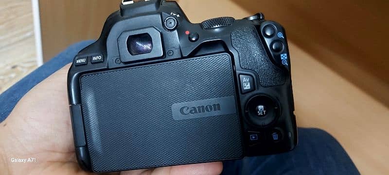 canon 250d/200d mark 2, 4k dslr camera 3