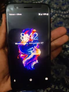 One plus 5.8/128    Condition 10/10 Dual sim Finger not working