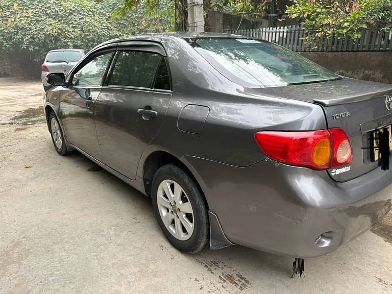 Toyota Corolla GLI 2011 1