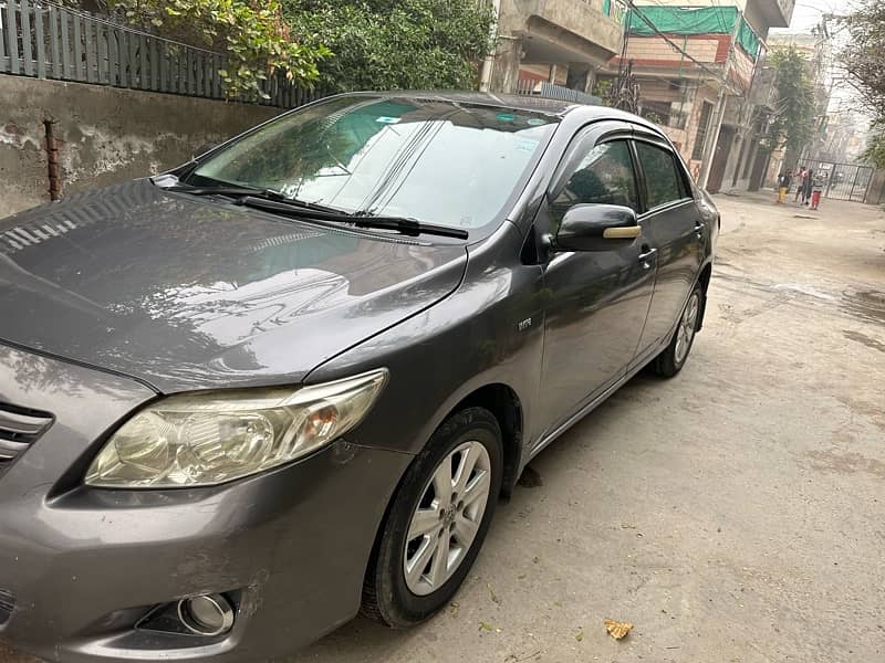 Toyota Corolla GLI 2011 9