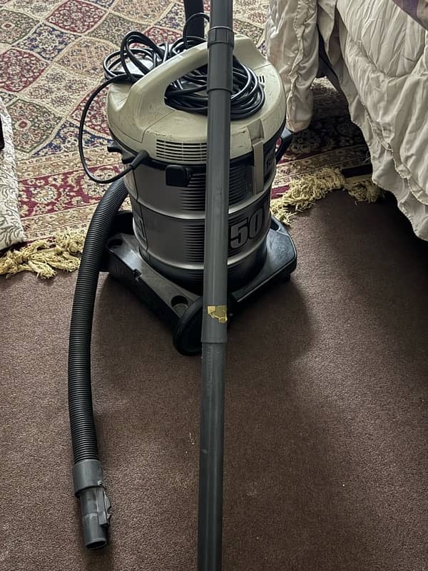 vacuum cleaner hitachi japan good condition and good work 3