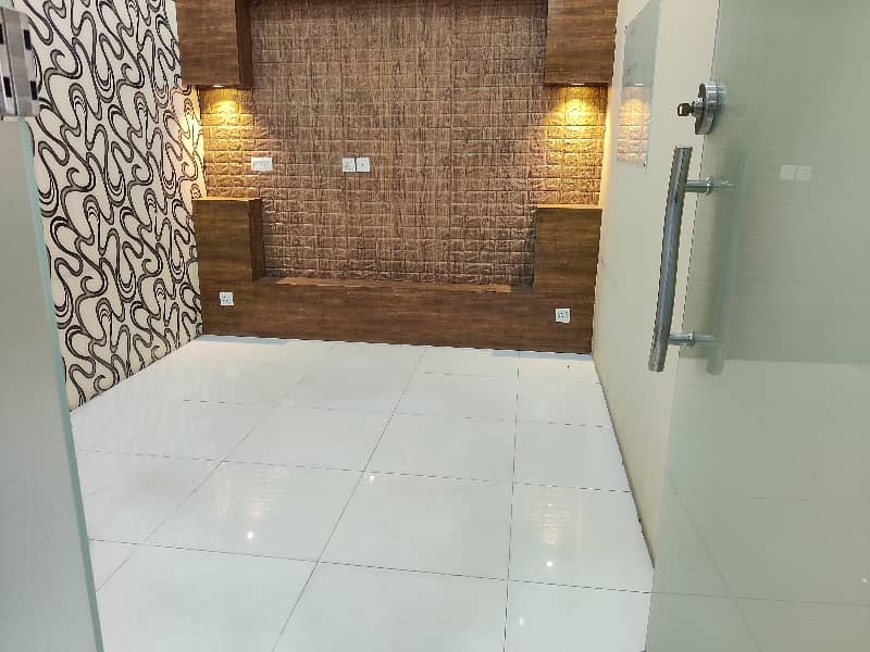 4 Marla 4th Floor For Rent At Prime Location Of Main Boulevard phase 6 DHA Lahore Pakistan 13