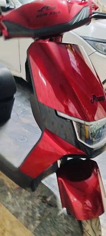 AIMA, New Asia electric scooty 9