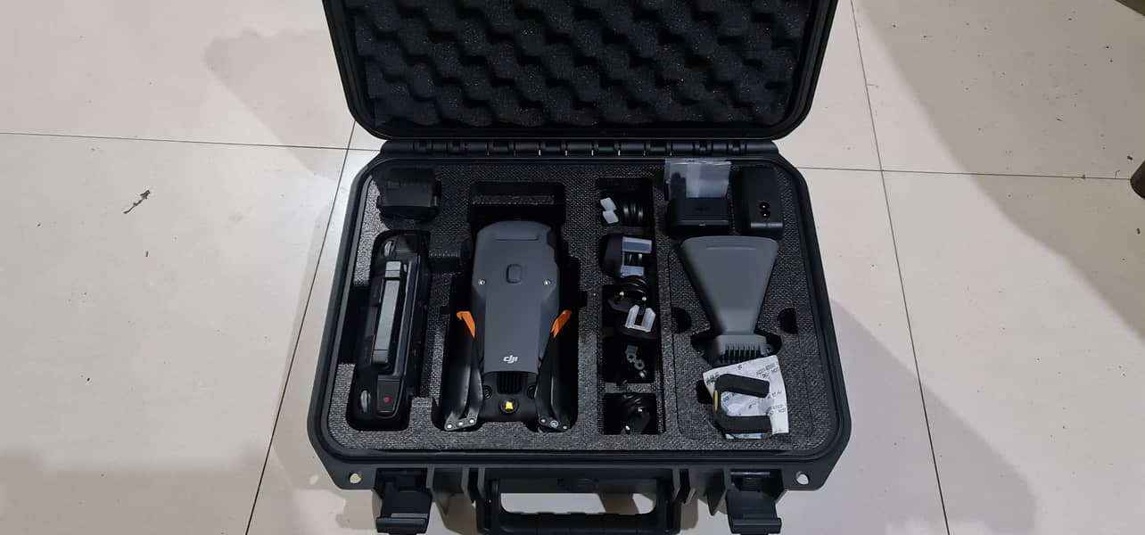 Nearly New DJI Mavic- Under Warranty 2