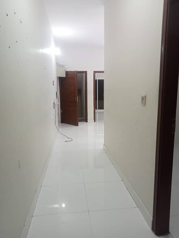 2 BED DD AVAILABLE FOR RENT AT PRIME LOCATED NOORANI KABAB HOUSE 5