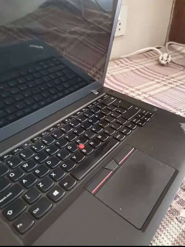 Lenovo Thinkpad T460 i5 6th G : 1