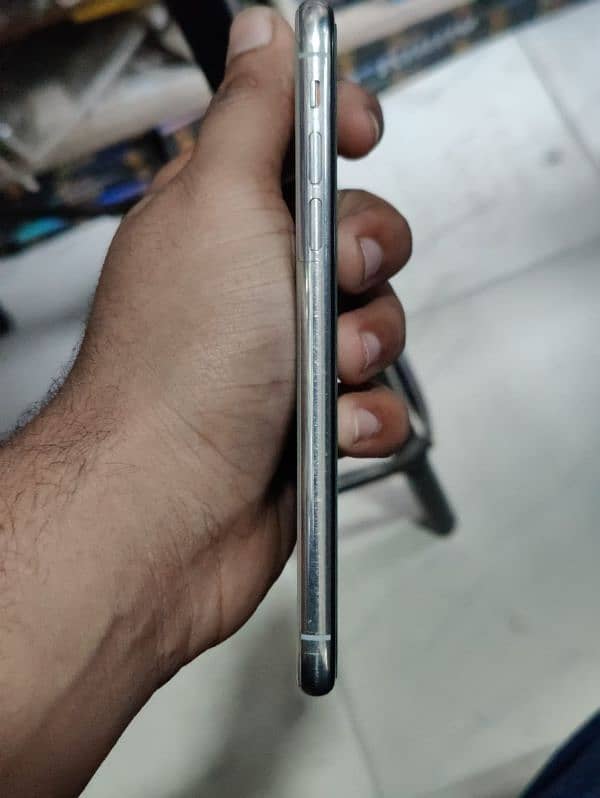 iPhone x 256gb pta 5