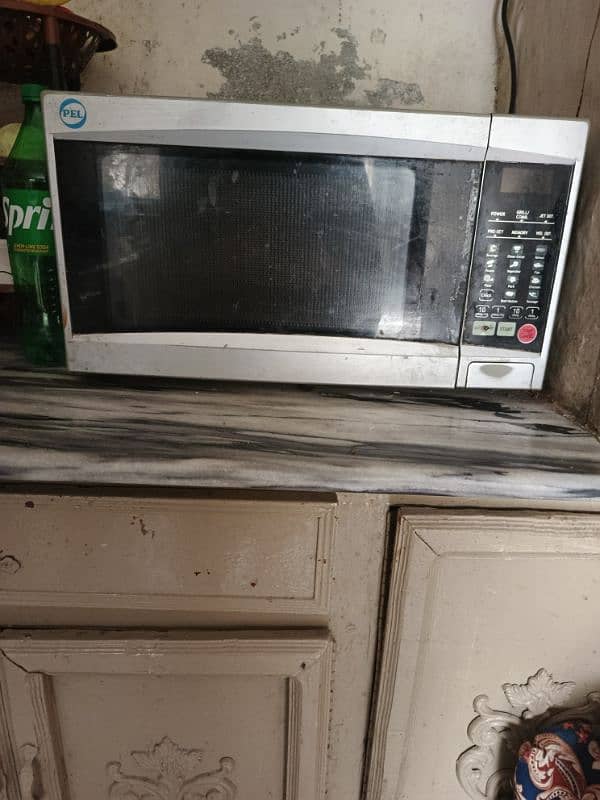 Pel Brand microwave 3