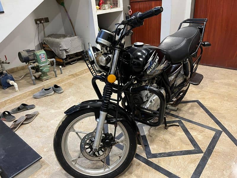 Suzuki Gs 150 Se 2021 1