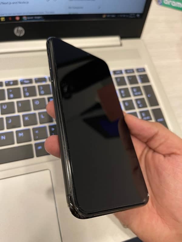 iPhone 11 pro max 256gb Space Grey PTA Approved 10