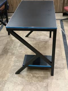 computer tables