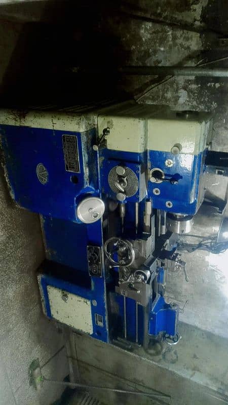 Lathe Machine 5 foot CVA England 2