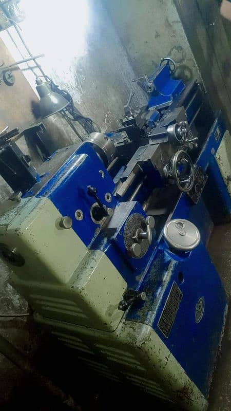 Lathe Machine 5 foot CVA England 3