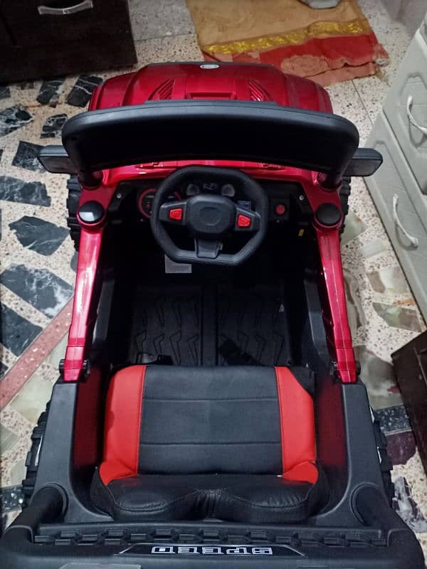 I am selling kids car 1