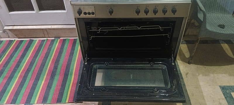 cooking Range with Oven 2