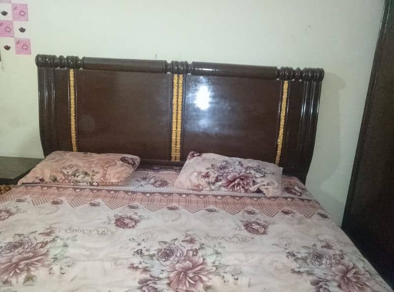 complete furniture for sell 1