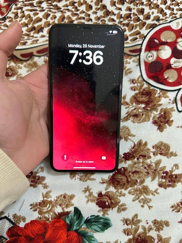 iPhone 11 Promax Jv 256 GB 3