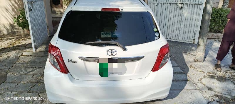 Toyota Vitz 2012 1