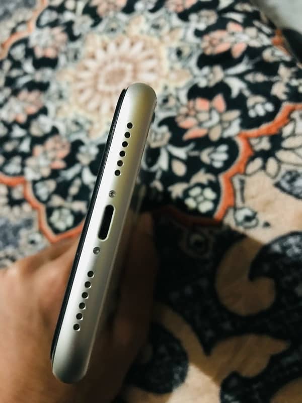 iphone 11 64gb jv 1