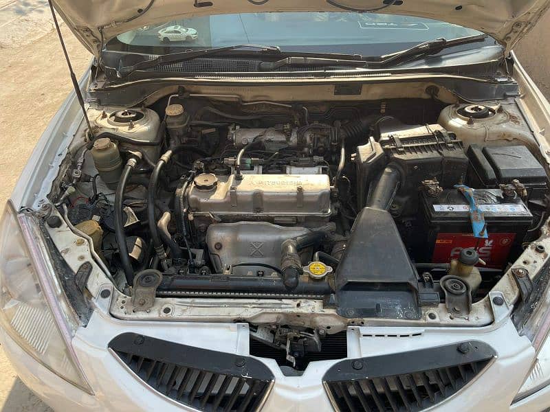 Mitsubishi Lancer 2005 Model Lahore Registered Chilled AC Perfect Fam 8