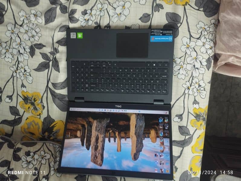 Laptop Dell latitude 3510 core i7 10th generation 2