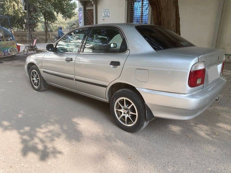 Suzuki Baleno 2004 1