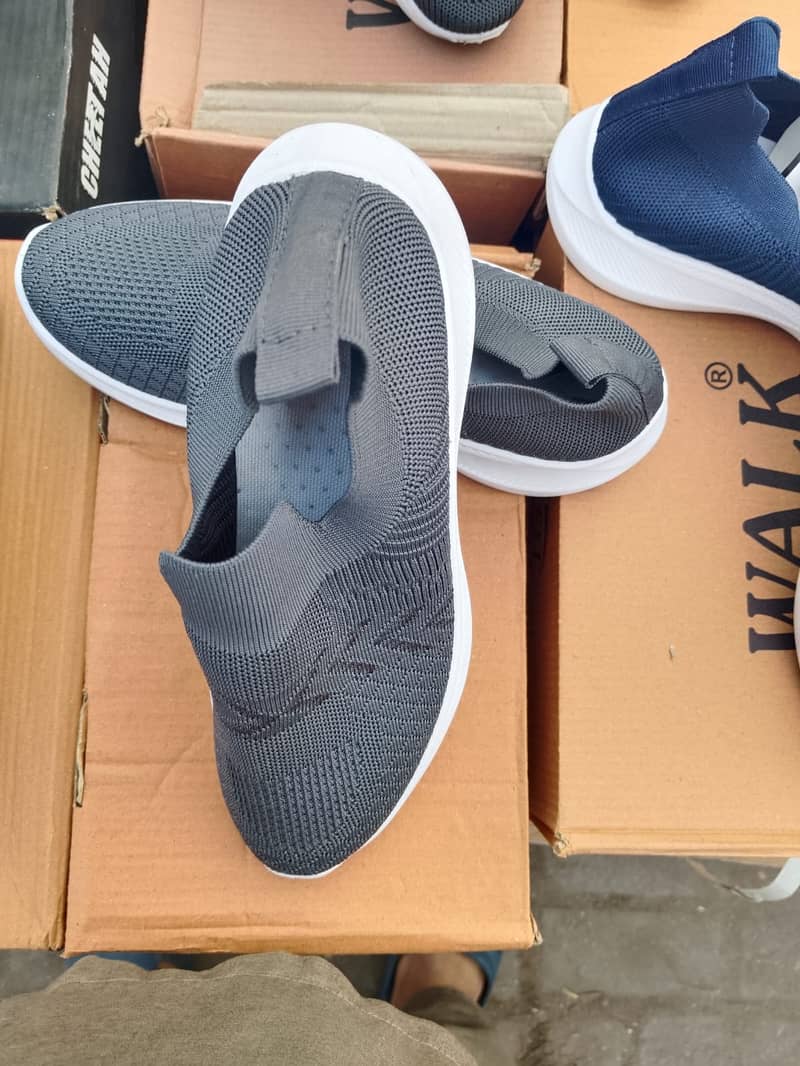 Brand New Shoes for sale for men 5