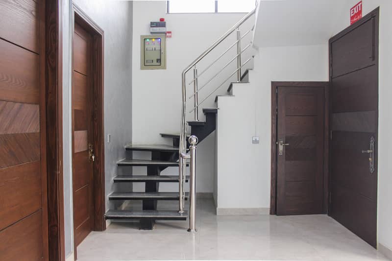 5 MARLA BEAUTIFUL BUNGALOW IS AVAILABLE FOR RENT IN THE BEST BLOCK OF DHA PHASE 9 TOWN LAHORE 15