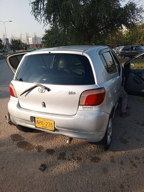 Toyota Vitz 1999 1