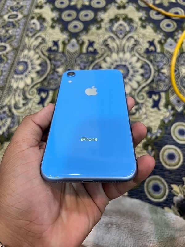 iphone xr 64 gb all ok 10/10 urgent sale 0