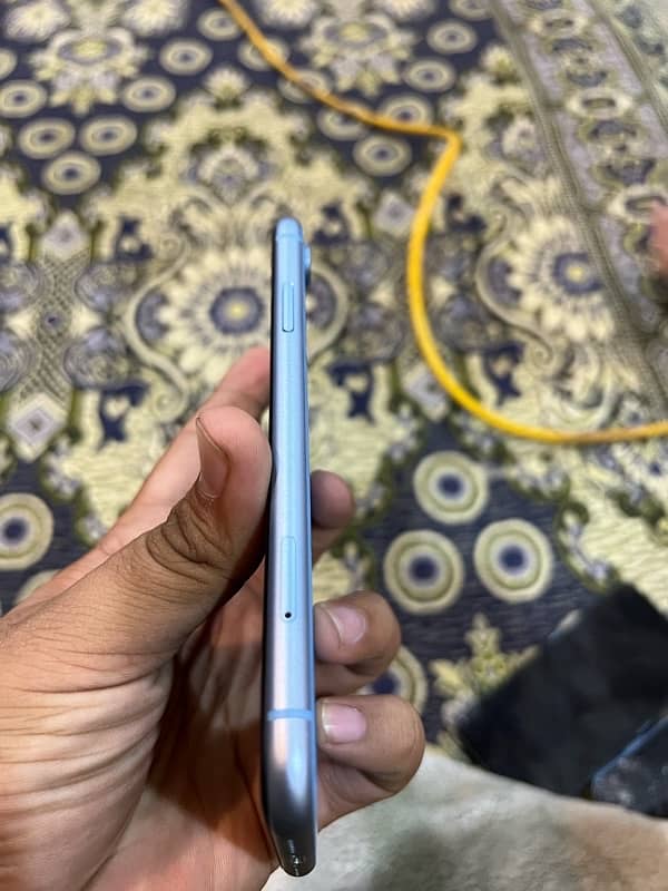 iphone xr 64 gb all ok 10/10 urgent sale 1