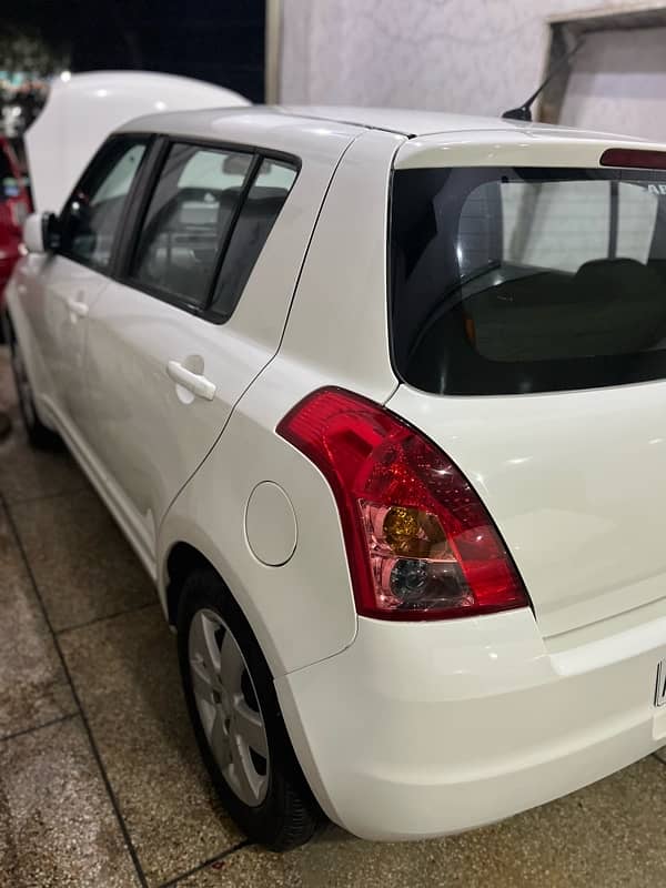 Suzuki Swift 2016/21 dlx for sale 2